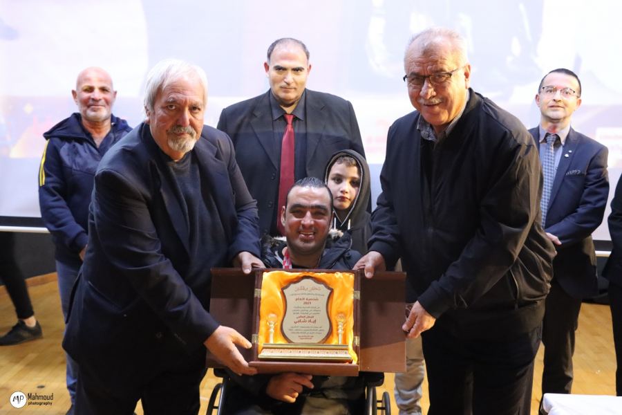 شفاعمر : تتويج السباح العالمي اياد شلبي بقلب شخصية العام 2021